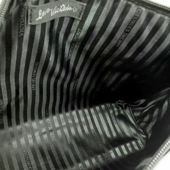 'VICTORIA'S SECRET' 'WILDFLOWER' LOGO TOP~ZIP TRAVEL/COSMETIC WRISTLET BAG - Picture 9 of 16